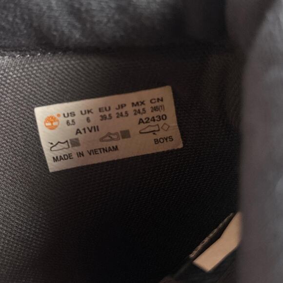 Timberland Boys' Premium Waterproof Boots Lace Up Round Toe Gray Size 6.5 US - Picture 4 of 4